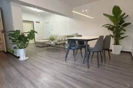 3 br 140 sqm chic Apt &elevator &floor heating &oven/changshu rd 15.5K