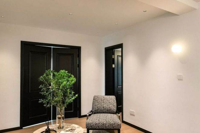  Stylish Mid-century 4+1 Bedroom Residence with Full Facilities & Great View