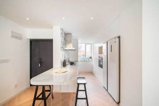 Xinhua Lu spacious & stunning 3br2bt with 24k