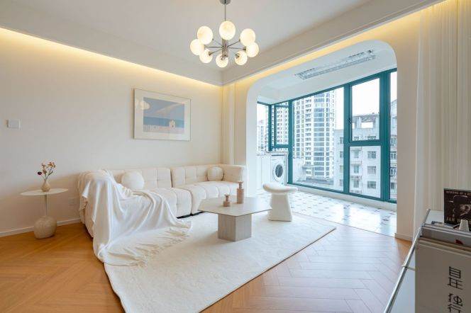 Huangpu, 2br, 1ba, floor-to-ceiling window, fully equipped | 