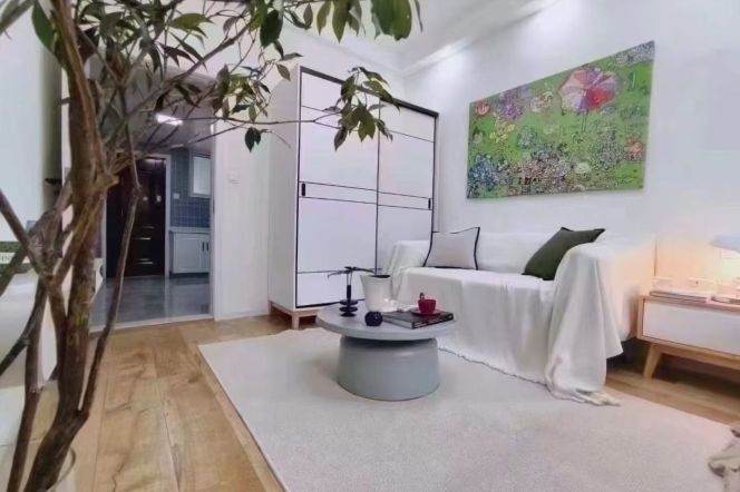 Cozy&bright 1br@jiaotong university sta 5.7k