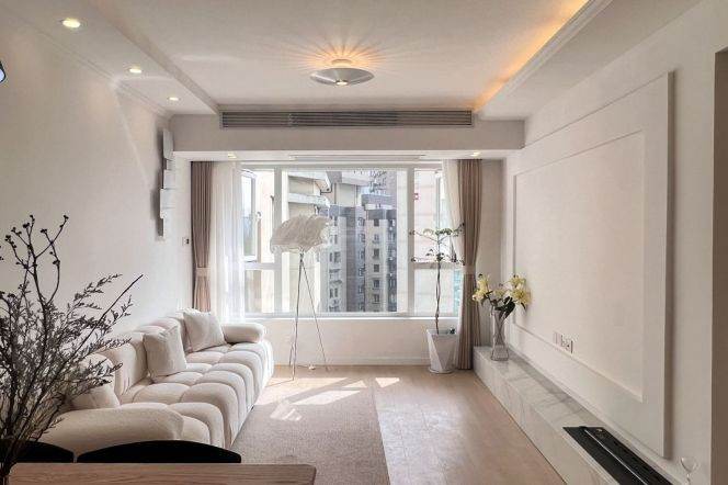 Wanhangdu rd/Zhenning rd floor heating 2brs/2lv/1ba apt wt balcony;L14