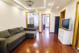 Good price 1 br with lift in PuDong , 4 mins walking to L 11/18 YuQiao St.