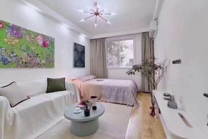 Cozy&bright 1br@jiaotong university sta 5.7k