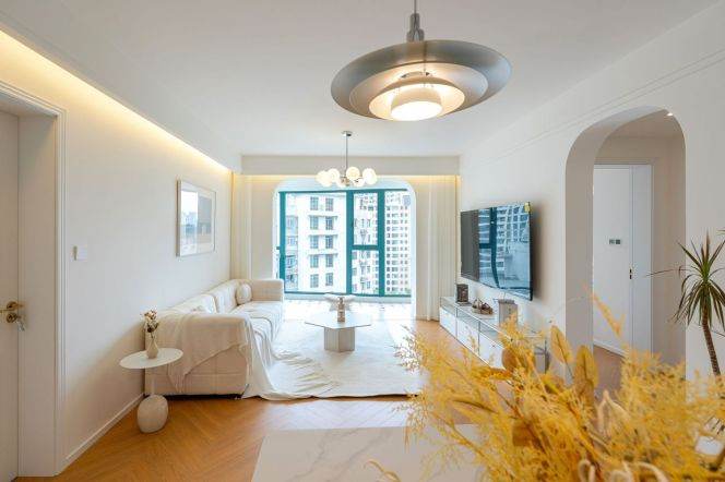 Huangpu, 2br, 1ba, floor-to-ceiling window, fully equipped | 