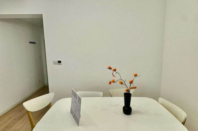 3 Brs, 2 Baths, Floor heating/Gym/Swimming pool, 138 sqm @ Hongbaoshi metro L10