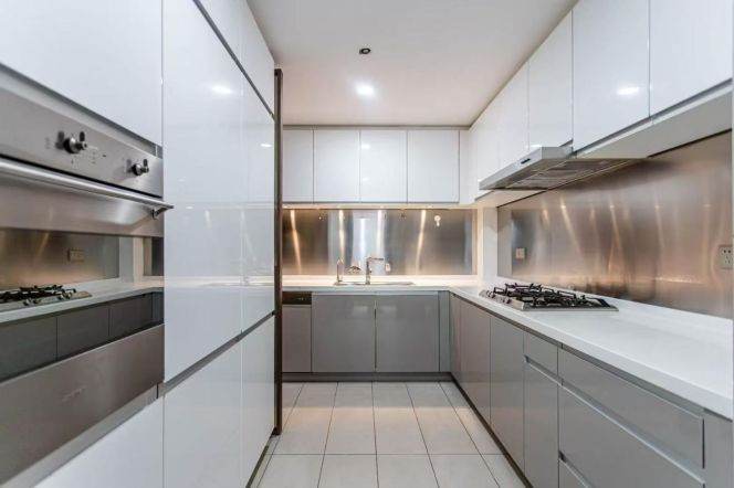 brand new big 3brs floor heating open balcony near Jiang su road line 