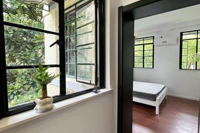 Bright 1Br/1Lr/1Bt apt nr Jiaotong university,M10/11