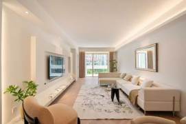 Xinhua Lu spacious & stunning 3br2bt with 24k