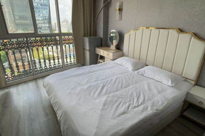 Spacious-Fashion-lift-1Br-Nr Huadong Jiaotong uni-Caoyang rd/Putuo area/L3/4/11/13/14