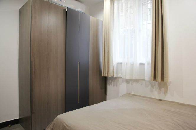 Furnished 1Br w. Patio