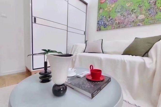 Cozy&bright 1br@jiaotong university sta 5.7k