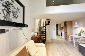 Unique duplex nice modern cozy big 1 br 10K golden location M2/7/14 Jing'an 
