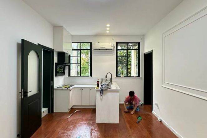 Bright 1Br/1Lr/1Bt apt nr Jiaotong university,M10/11