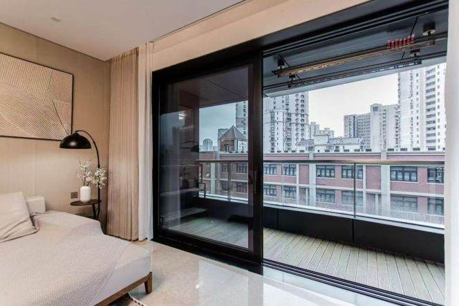 brand new big 3brs floor heating open balcony near Jiang su road line 