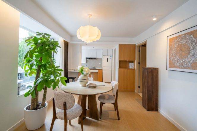 Spacious 1br apt nr Jiashan Rd Line 9&12 