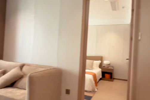 1br, subway L3,4,7 Zhenping station, big window, key, 8.7k