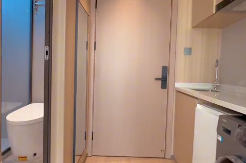 1br, subway L3,4,7 Zhenping station, big window, key, 4.6k