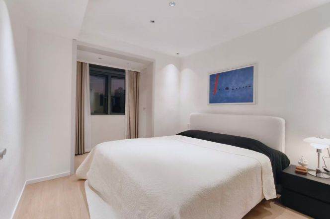 caoxi rd modern 1BR/big living room@L3