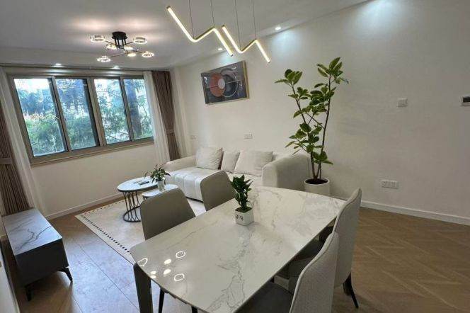 Newly 1br/85sqm & heating/lift @Jiaotong Univer & Line 10/11