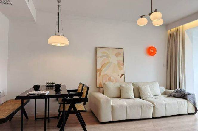 Modern 2Brs/2Lrs/1Bt apt nr Wuding rd,M2/7/14