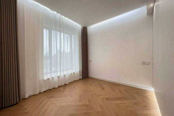 23k Stylish 3Br 2Bathr with Riverview and open balcony Nr Wuning Rd.line13/14