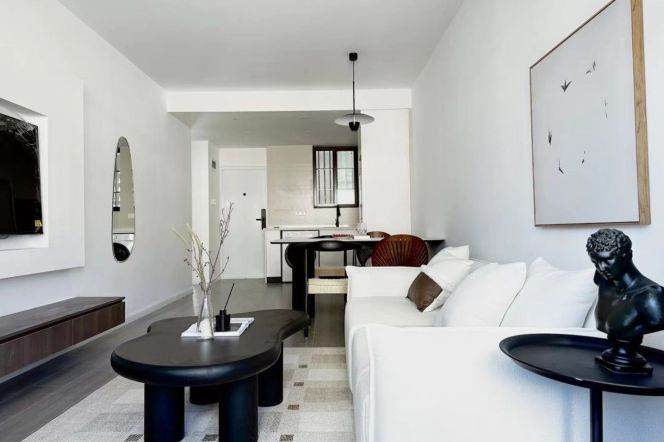 2BR - Panyu Road - 5-min walk to Lines 10/11, Jiao Tong University Station