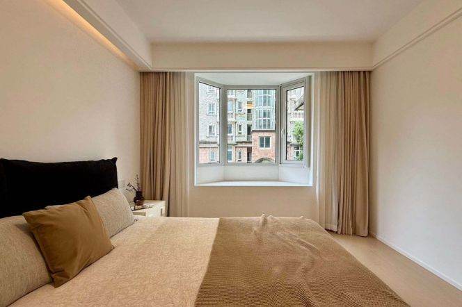 Modern 3 br in XuHui. 3 mins walking to L3/4/10 HongQiao Rd St