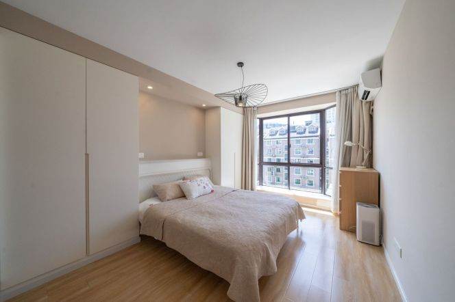 Hongqiao Rd 2+1br