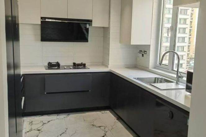 modern big 4brs penhouse floor heating big terrace near line 10,11 