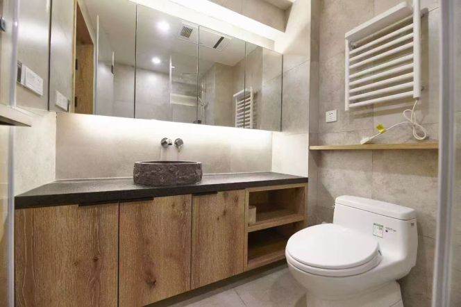 South Shanxi rd 2BR 2BATH with balcony