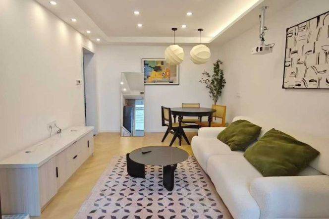 jing'an temple floor heat 2BR/big living room@L2/11/14