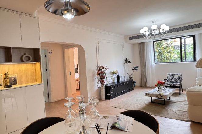 2BR Elevator Flat | North Xuhong Rd | 2 mins to Line3/4/9 Yishan Rd