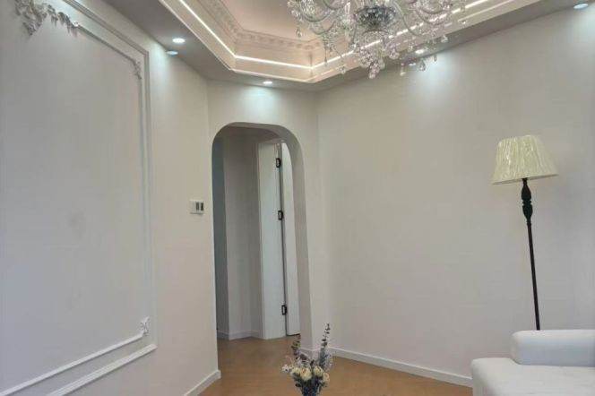 1BR Elevator Flat | Huashan Rd | 2 mins to Line10/11 Jiao Tong University