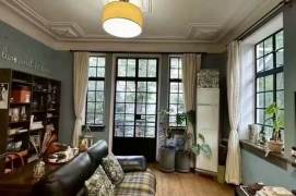 Beautiful historic building 1BR Nanjing(w) Rd 15.5k