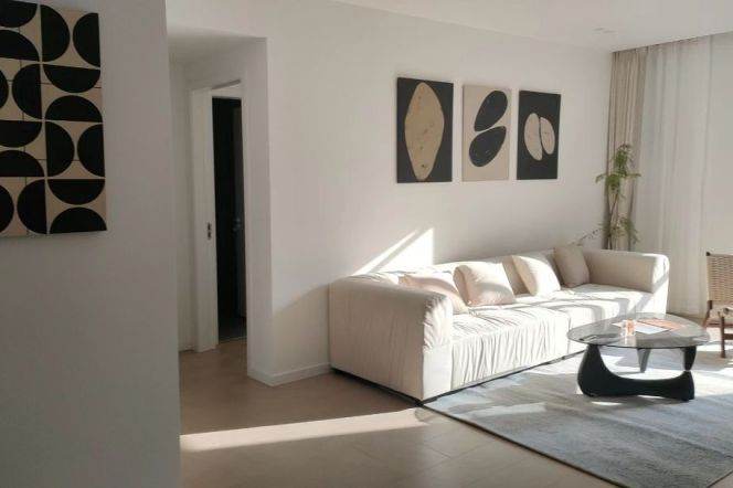 Pudong Jinqiao 3 br modern Apt &floor heating &balcony 20.8K