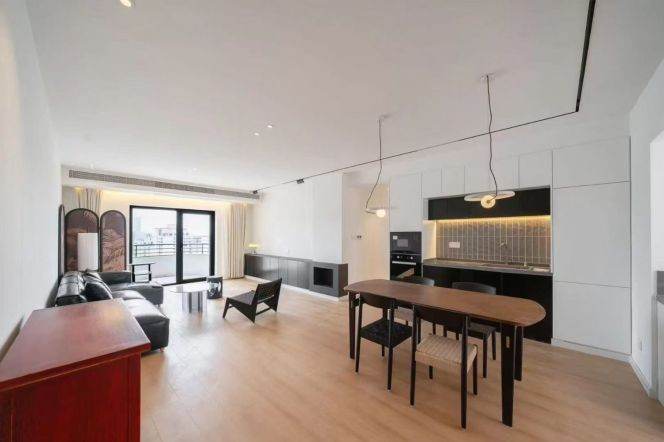 Dong’an station spacious & charming 3+1br2bt with 17.5k