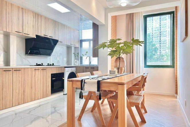 Modern 2 br in HuangPu, easy to XinTianDi & DaPuQiao.  L  9/13 MaDang Rd st.