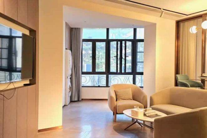 Elegant luxury 1br serviced apt in Xuhui historical area nr L1,7,14