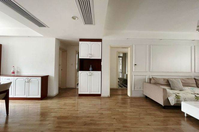 Changshou Rd Station Elevator 3Br/2Bath Line7/13