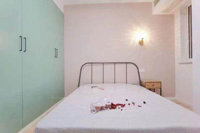 Hongqiao rd elevator 2BR apartment