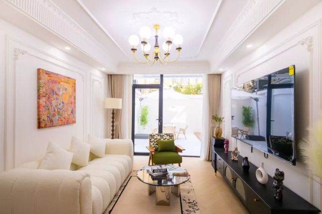 South Shanxi rd 1BR with garden