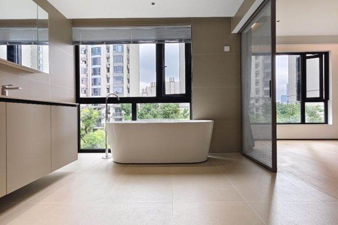 Anfu Road rare top-floor duplex with a separate large terrace and a high-ceilinged living room.