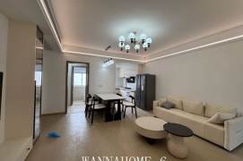 Only 10K+Spacious&New 2Bdrs 1Bath+L2/7/14 Jing An Temple +Large Storage+Floor Heating