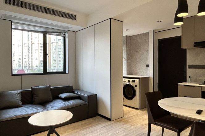 Spacious 1Br +Elevator  | 0step to Zhongshan Park Metro L2/3/4