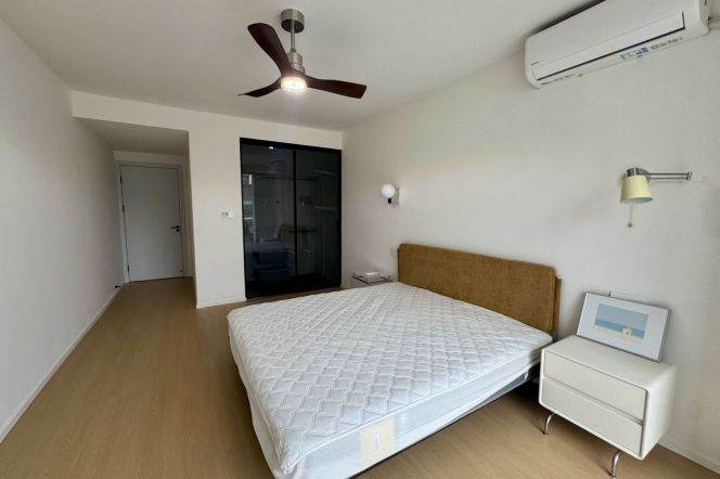 Nice 3br/2bt Elevator Apt in Yuyao Road