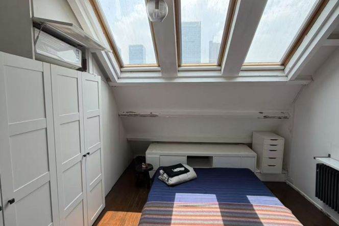 South Shanxi rd 2BR 2BATH with terrace