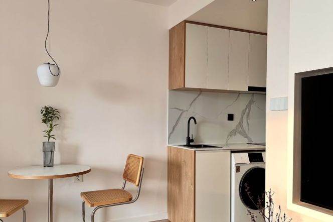 Tongji Garden -1bed - bright - elevator- convenient location-Line 7 Changping Road
