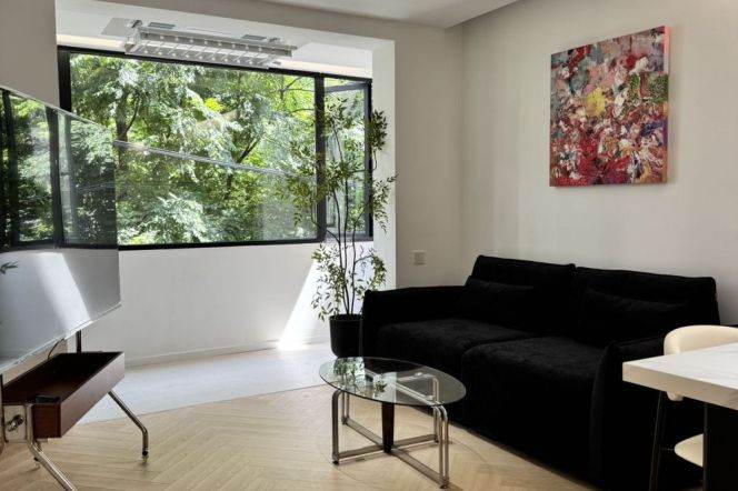 Modern&Spacious&Bright 2BR Apt + Green view | Yanping rd | Changping rd Metro L7 | 13.6K