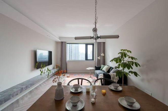 JT university floor heating 2brs/2lr/1ba apt wt balcony; L10/11